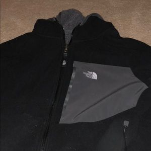 Grey and black BOYS XL Northface